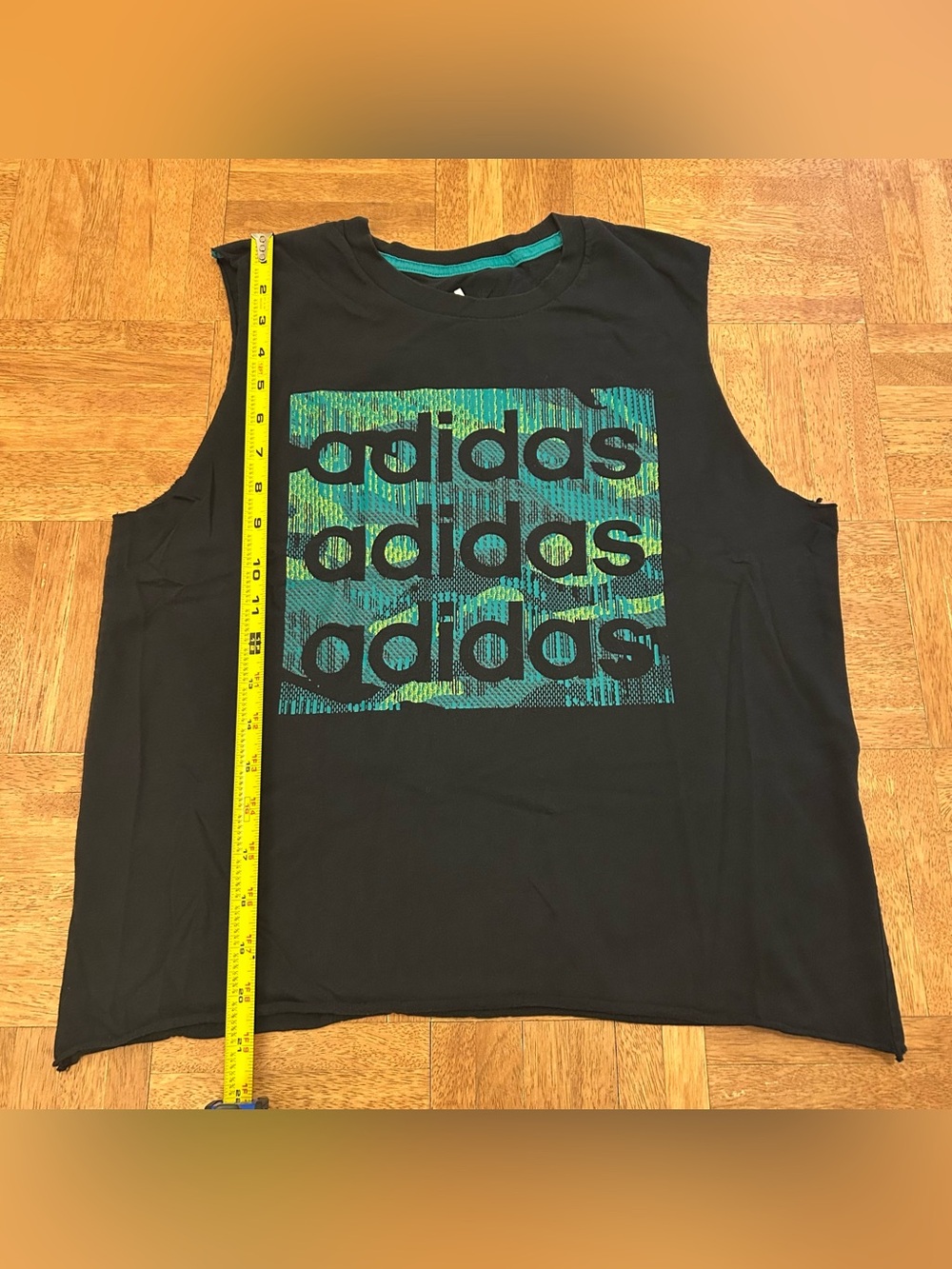Adidas Boy's L Black Sleeveless Crew Neck Graphic Shirt